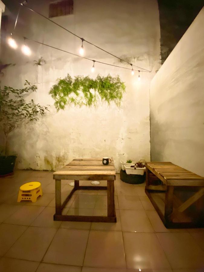 白狗公寓amo B&B市區金三角 東大門夜市 Hualien City Exterior photo